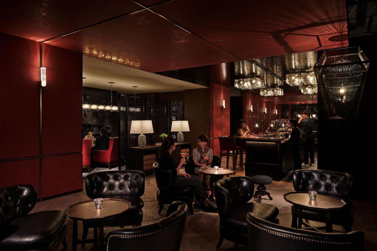Hyatt Centric Kanazawa Exterior foto The bar at the Mandarin Oriental, Tokyo