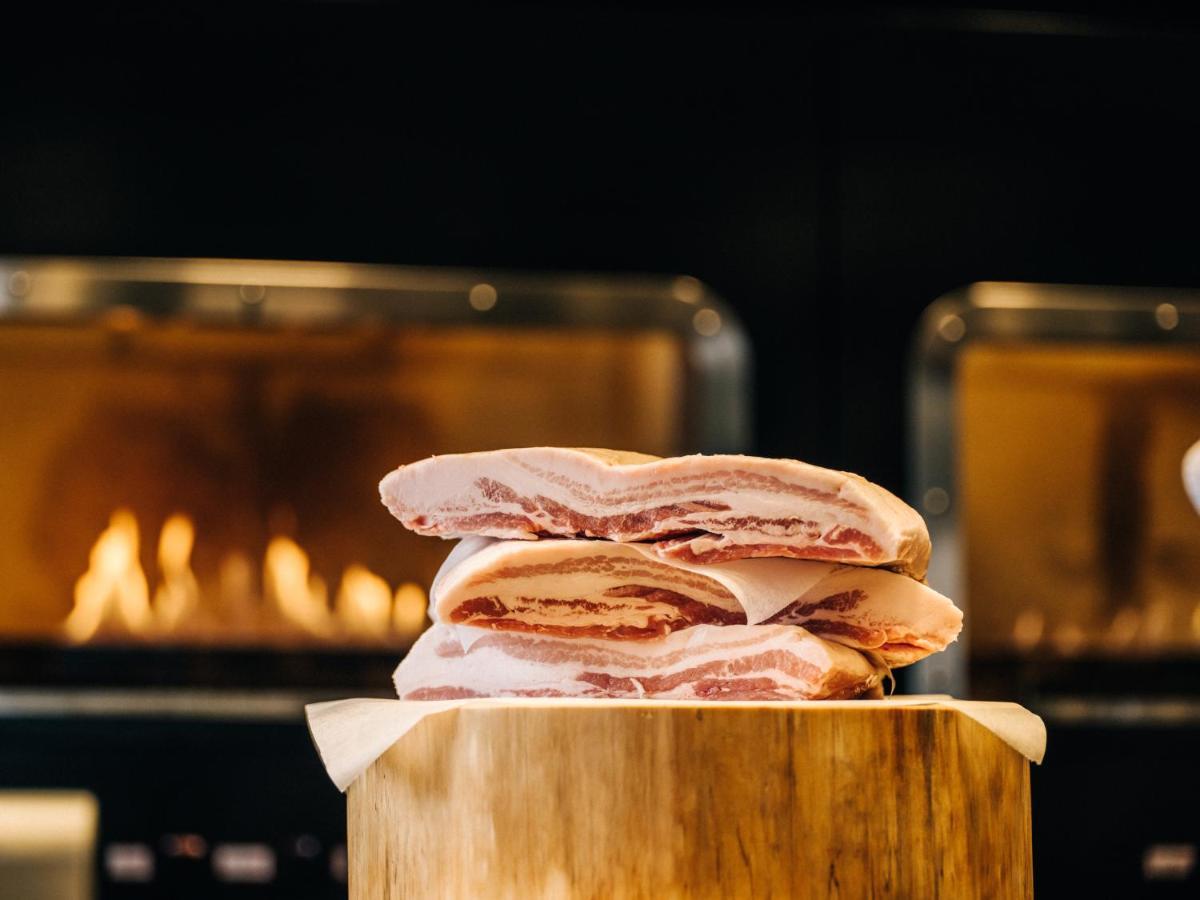 Hyatt Centric Kanazawa Exterior foto Pork prepared for roasting